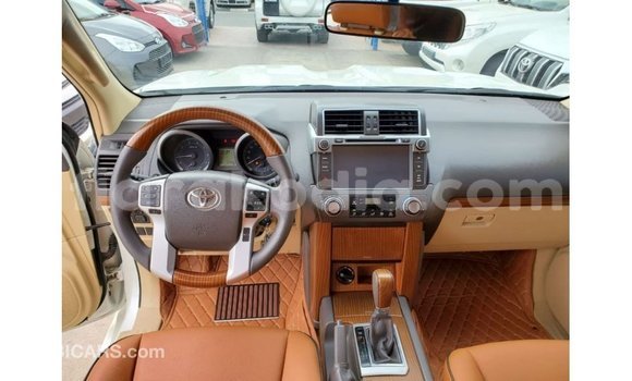 Hividy Toyota Prado fotsy Car in Import - Dubai in Diana Hividy Toyota Prado fotsy Car in Import - Dubai in Diana
