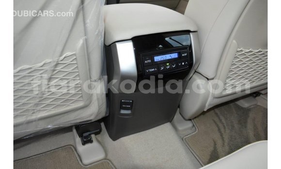 Buy Import Toyota Prado White Car in Import - Dubai in Diana Buy Import Toyota Prado White Car in Import - Dubai in Diana