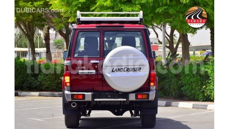 Big with watermark toyota land cruiser diana import dubai 6077