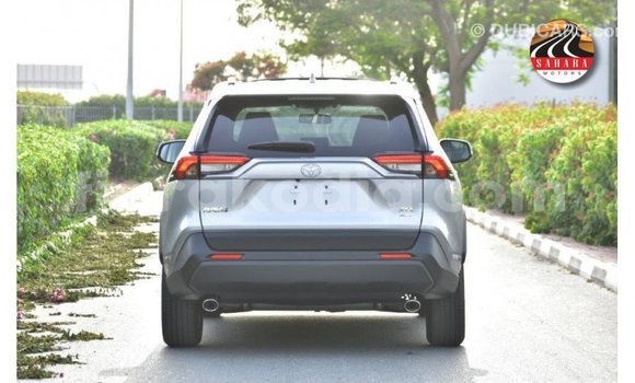 Buy Import Toyota HiAce Other Truck in Import - Dubai in Diana Buy Import Toyota HiAce Other Truck in Import - Dubai in Diana