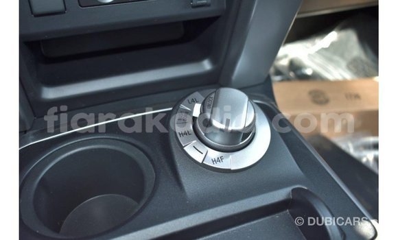 Buy Import Toyota HiAce White Truck in Import - Dubai in Diana Buy Import Toyota HiAce White Truck in Import - Dubai in Diana