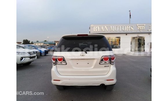 Hividy Toyota Fortuner fotsy Car in Import - Dubai in Diana Hividy Toyota Fortuner fotsy Car in Import - Dubai in Diana
