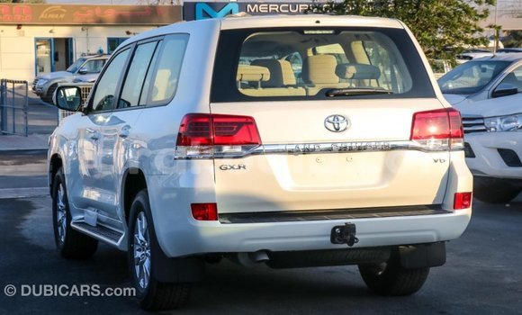 Buy Import Toyota Land Cruiser White Car in Import - Dubai in Diana Buy Import Toyota Land Cruiser White Car in Import - Dubai in Diana