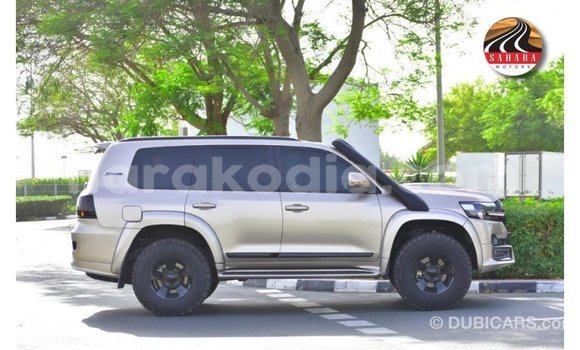 Buy Import Toyota Land Cruiser Other Car in Import - Dubai in Diana Buy Import Toyota Land Cruiser Other Car in Import - Dubai in Diana