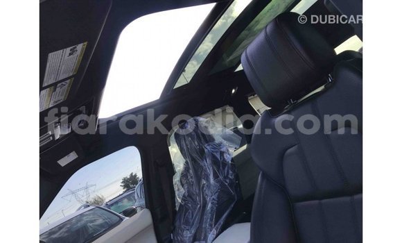 Acheter Import Voiture Land Rover Range Rover Blanc à Import - Dubai, Diana