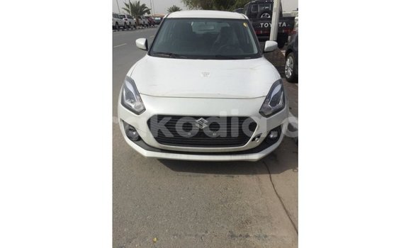 Acheter Import Voiture Suzuki Swift Blanc à Import - Dubai, Diana Acheter Import Voiture Suzuki Swift Blanc à Import - Dubai, Diana