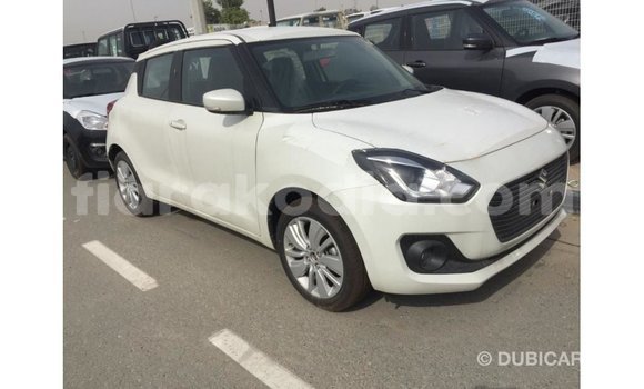 Acheter Import Voiture Suzuki Swift Blanc à Import - Dubai, Diana Acheter Import Voiture Suzuki Swift Blanc à Import - Dubai, Diana