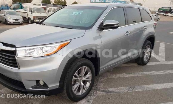 Hividy Toyota Highlander Hafa Car in Import - Dubai in Diana Hividy Toyota Highlander Hafa Car in Import - Dubai in Diana