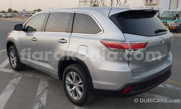 Hividy Toyota Highlander Hafa Car in Import - Dubai in Diana Hividy Toyota Highlander Hafa Car in Import - Dubai in Diana
