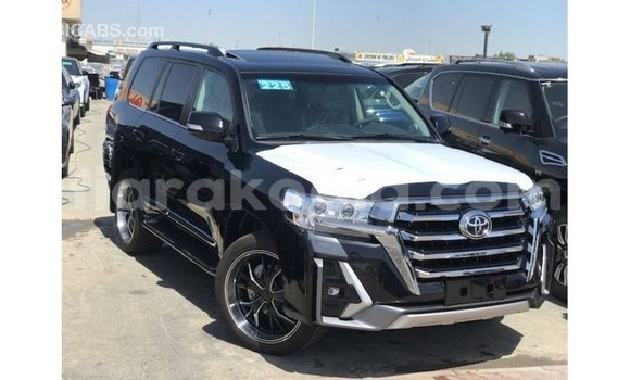 Acheter Import Voiture Toyota Land Cruiser Noir à Import - Dubai, Diana Acheter Import Voiture Toyota Land Cruiser Noir à Import - Dubai, Diana