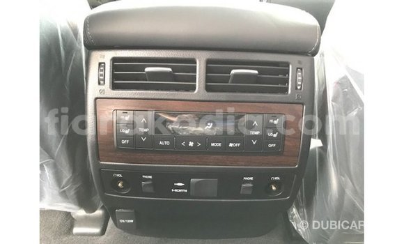 Acheter Import Voiture Toyota Land Cruiser Noir à Import - Dubai, Diana Acheter Import Voiture Toyota Land Cruiser Noir à Import - Dubai, Diana