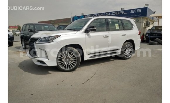Acheter Import Voiture Lexus LX Blanc à Import - Dubai, Diana Acheter Import Voiture Lexus LX Blanc à Import - Dubai, Diana
