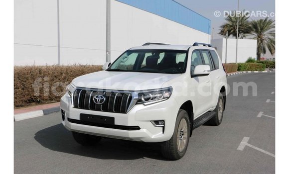 Hividy Toyota Prado fotsy Car in Import - Dubai in Diana Hividy Toyota Prado fotsy Car in Import - Dubai in Diana