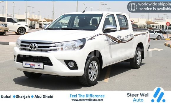 Acheter Import Voiture Toyota Hilux Blanc à Import - Dubai, Diana Acheter Import Voiture Toyota Hilux Blanc à Import - Dubai, Diana