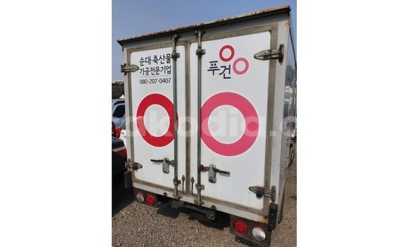 Hividy Kia Carens fotsy Car in Import - Dubai in Diana Hividy Kia Carens fotsy Car in Import - Dubai in Diana