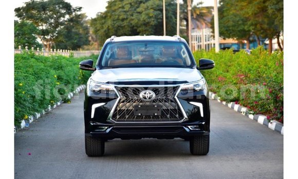 Buy Import Toyota Fortuner Black Car in Import - Dubai in Diana Buy Import Toyota Fortuner Black Car in Import - Dubai in Diana
