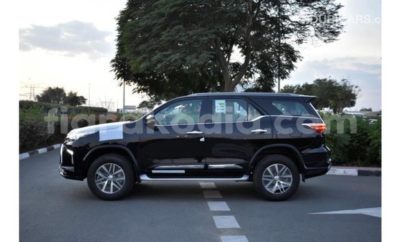 Buy Import Toyota Fortuner Black Car in Import - Dubai in Diana Buy Import Toyota Fortuner Black Car in Import - Dubai in Diana