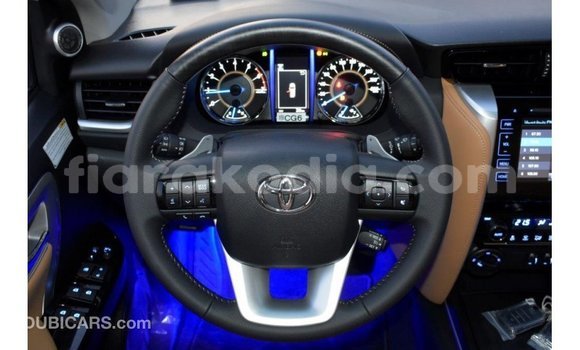 Buy Import Toyota Fortuner Black Car in Import - Dubai in Diana Buy Import Toyota Fortuner Black Car in Import - Dubai in Diana