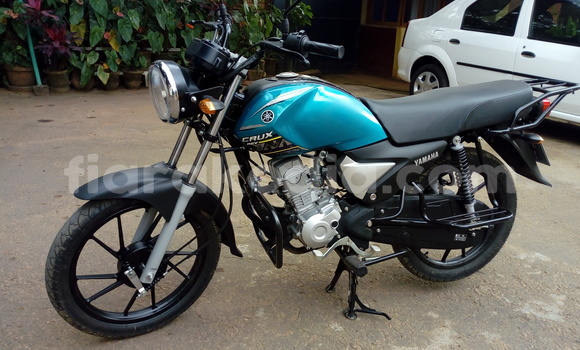 Acheter Neuf Moto Yamaha YA Bleu à Antananarivo, Analamanga Acheter Neuf Moto Yamaha YA Bleu à Antananarivo, Analamanga