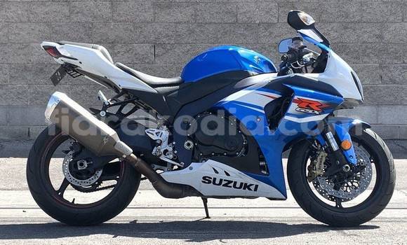 Acheter Occasion Moto Suzuki GSX–R Bleu à Ambato Boina, Mahajanga Acheter Occasion Moto Suzuki GSX–R Bleu à Ambato Boina, Mahajanga
