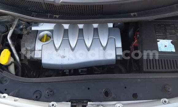 Buy Used Renault Scenic Silver Car in Ambalavao in High Matsiatra Buy Used Renault Scenic Silver Car in Ambalavao in High Matsiatra