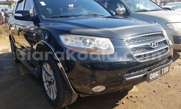 Hividy Hyundai Santa Fe Black Car in Ambalavao in High Matsiatra Hividy Hyundai Santa Fe Black Car in Ambalavao in High Matsiatra