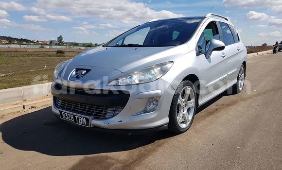 Hividy Peugeot 308 Silver Car in Ambalavao in High Matsiatra Hividy Peugeot 308 Silver Car in Ambalavao in High Matsiatra