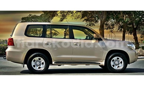 Hividy Toyota Land Cruiser Hafa Car in Import - Dubai in Diana Hividy Toyota Land Cruiser Hafa Car in Import - Dubai in Diana