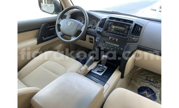 Hividy Toyota Land Cruiser Hafa Car in Import - Dubai in Diana Hividy Toyota Land Cruiser Hafa Car in Import - Dubai in Diana