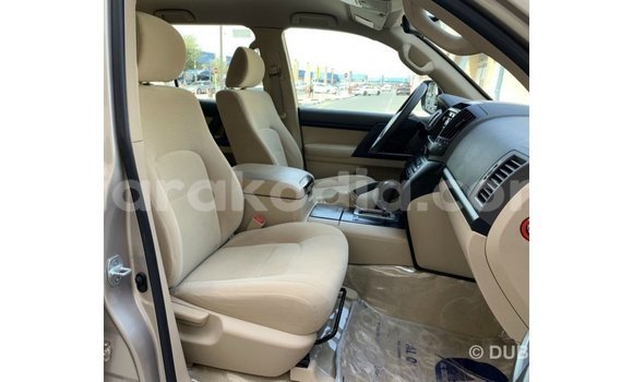 Hividy Toyota Land Cruiser Hafa Car in Import - Dubai in Diana Hividy Toyota Land Cruiser Hafa Car in Import - Dubai in Diana