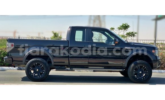 Hividy Ford Club Wagon Black Car in Import - Dubai in Diana Hividy Ford Club Wagon Black Car in Import - Dubai in Diana