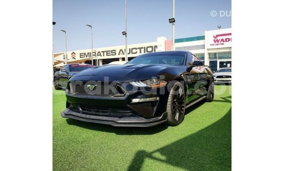 Acheter Import Voiture Ford Mustang Noir à Import - Dubai, Diana Acheter Import Voiture Ford Mustang Noir à Import - Dubai, Diana