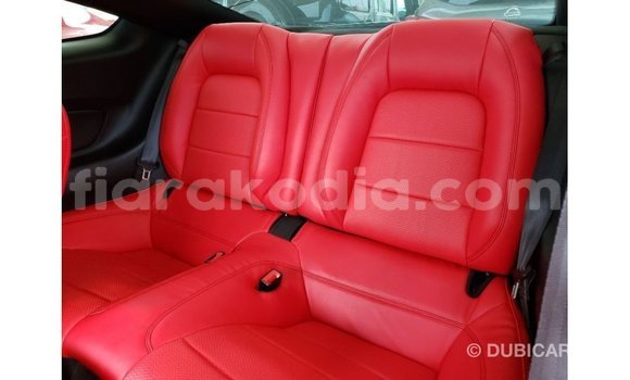 Acheter Import Voiture Ford Mustang Bleu à Import - Dubai, Diana Acheter Import Voiture Ford Mustang Bleu à Import - Dubai, Diana