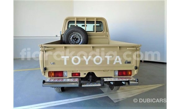 Buy Import Toyota Land Cruiser Beige Car in Import - Dubai in Diana Buy Import Toyota Land Cruiser Beige Car in Import - Dubai in Diana