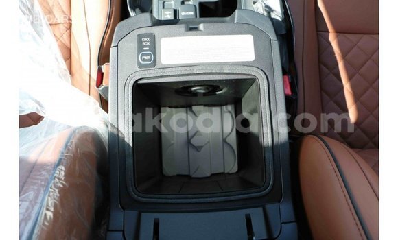 Buy Import Toyota Prado White Car in Import - Dubai in Diana Buy Import Toyota Prado White Car in Import - Dubai in Diana