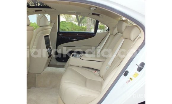Hividy Lexus LS fotsy Car in Import - Dubai in Diana Hividy Lexus LS fotsy Car in Import - Dubai in Diana