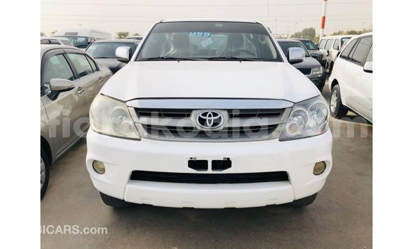 Hividy Toyota Fortuner fotsy Car in Import - Dubai in Diana Hividy Toyota Fortuner fotsy Car in Import - Dubai in Diana