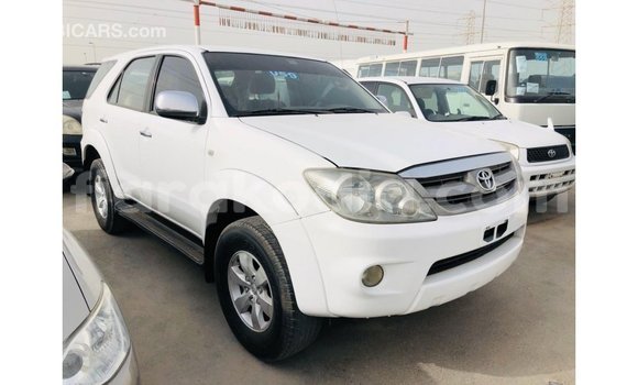 Hividy Toyota Fortuner fotsy Car in Import - Dubai in Diana Hividy Toyota Fortuner fotsy Car in Import - Dubai in Diana
