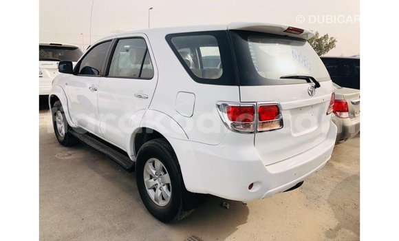 Hividy Toyota Fortuner fotsy Car in Import - Dubai in Diana Hividy Toyota Fortuner fotsy Car in Import - Dubai in Diana