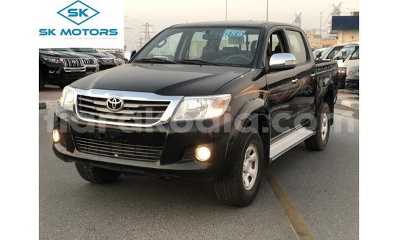 Acheter Import Voiture Toyota Hilux Noir à Import - Dubai, Diana Acheter Import Voiture Toyota Hilux Noir à Import - Dubai, Diana