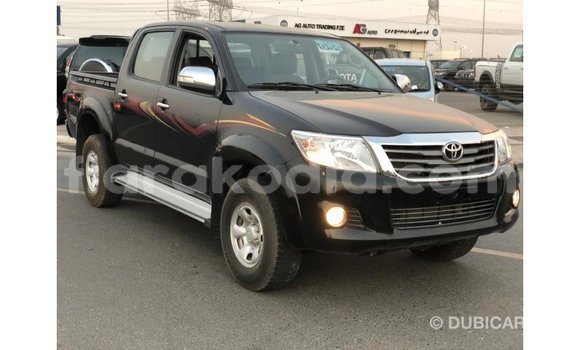 Acheter Import Voiture Toyota Hilux Noir à Import - Dubai, Diana Acheter Import Voiture Toyota Hilux Noir à Import - Dubai, Diana