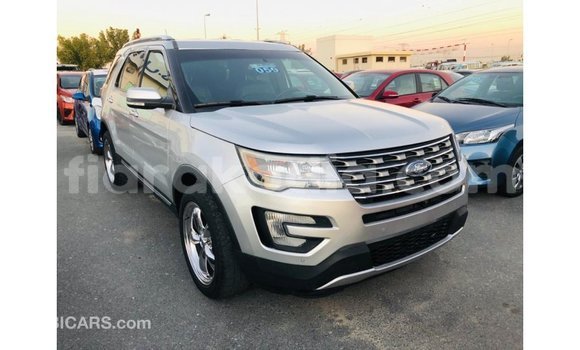 Hividy Ford Explorer Hafa Car in Import - Dubai in Diana Hividy Ford Explorer Hafa Car in Import - Dubai in Diana
