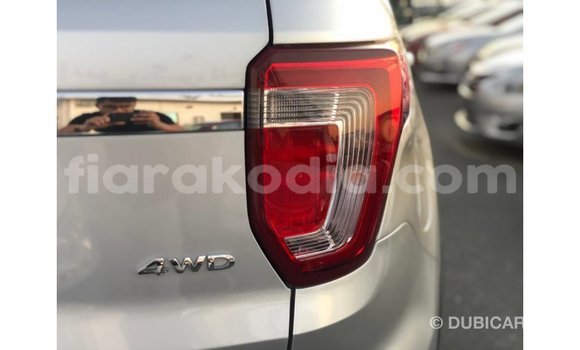 Hividy Ford Explorer Hafa Car in Import - Dubai in Diana Hividy Ford Explorer Hafa Car in Import - Dubai in Diana