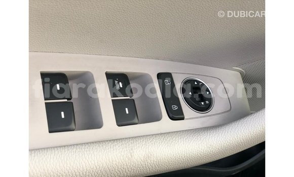 Acheter Import Voiture Hyundai Sonata Noir à Import - Dubai, Diana Acheter Import Voiture Hyundai Sonata Noir à Import - Dubai, Diana