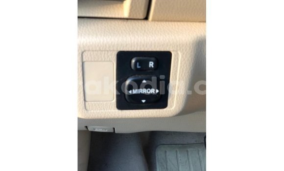 Hividy Toyota Yaris fotsy Car in Import - Dubai in Diana Hividy Toyota Yaris fotsy Car in Import - Dubai in Diana