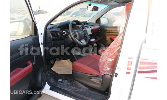 Buy Import Toyota Hilux White Car in Import - Dubai in Diana Buy Import Toyota Hilux White Car in Import - Dubai in Diana