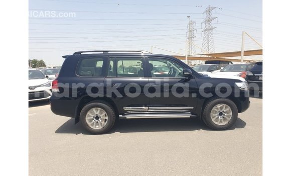 Acheter Import Voiture Toyota Land Cruiser Noir à Import - Dubai, Diana Acheter Import Voiture Toyota Land Cruiser Noir à Import - Dubai, Diana