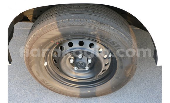 Buy Import Toyota Hilux White Car in Import - Dubai in Diana Buy Import Toyota Hilux White Car in Import - Dubai in Diana