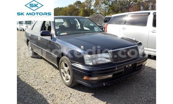 Buy Import Toyota Crown Blue Car in Import - Dubai in Diana