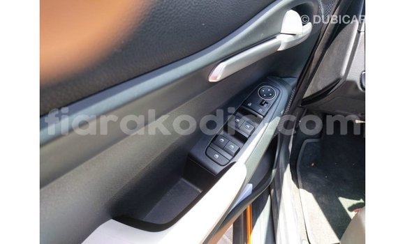 Acheter Import Voiture Kia Carens Autre à Import - Dubai, Diana Acheter Import Voiture Kia Carens Autre à Import - Dubai, Diana